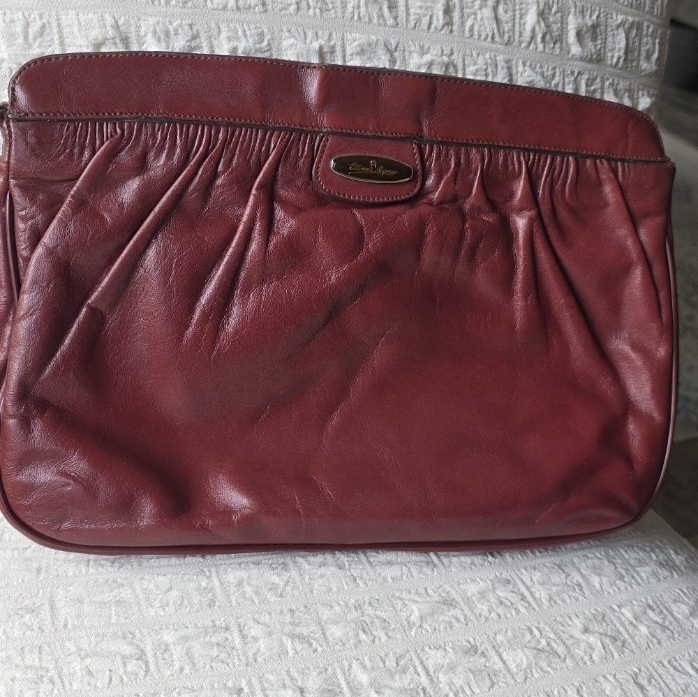 Etienne Aigner, Vintage Dark Burgundy Leather Flex-Frame Shoulder / Clutch Bag